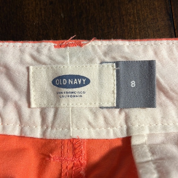 Old Navy Size 8 womens shorts.  Pink/Salmon color. - Picture 3 of 5